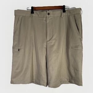IZOD Sz 40 Men’s Golf Shorts Khaki Zipper Pockets Activewear Athleisure